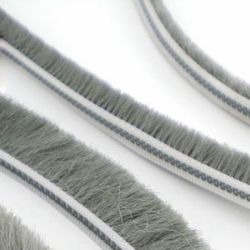 Crash-proof plastic top wool pile weather strip for window seals